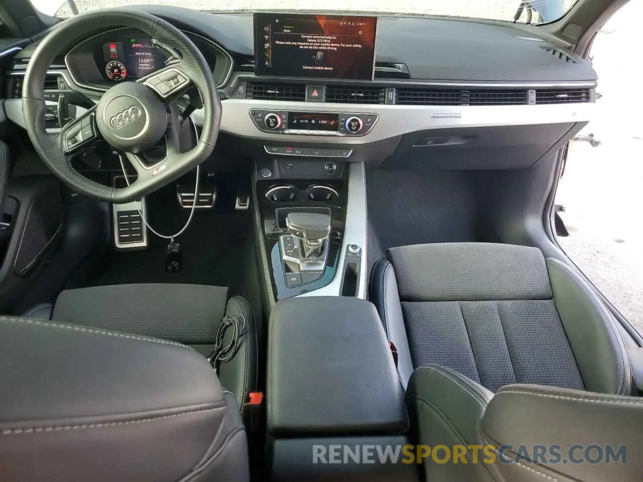 8 fotografías del automóvil dañado WAUENAF4XLN012359 AUDI A4 2020