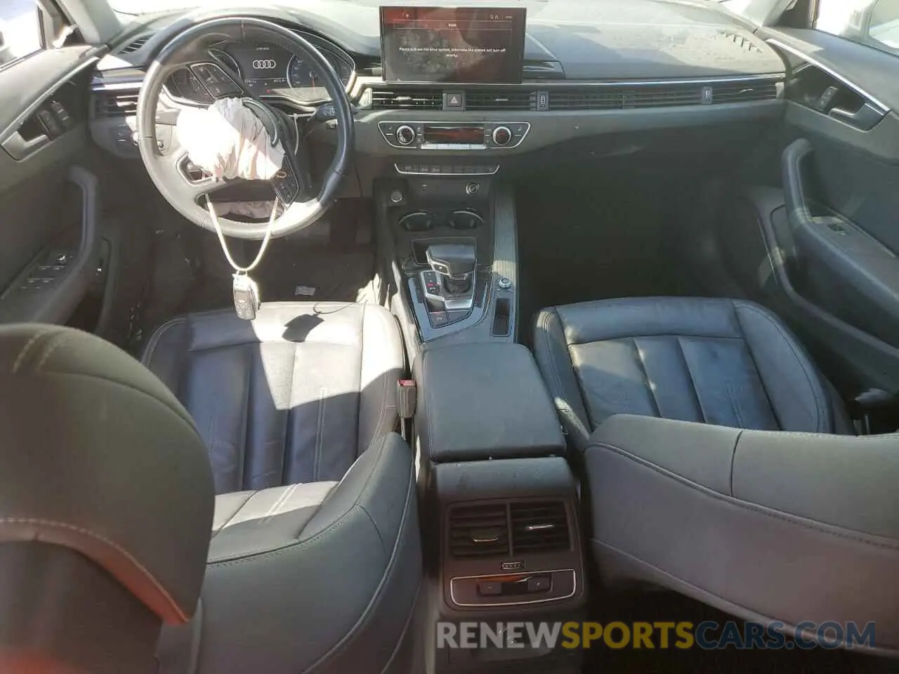 8 fotografías del automóvil dañado WAUGMAF41LN009636 AUDI A4 2020