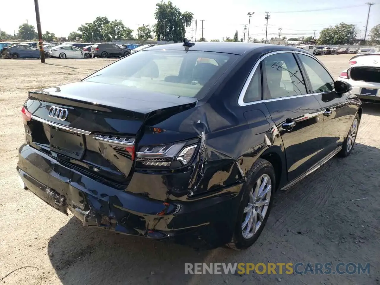 4 fotografías del automóvil dañado WAUGMAF42LN003862 AUDI A4 2020
