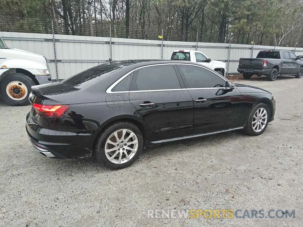 3 fotografías del automóvil dañado WAUGMAF44LN013373 AUDI A4 2020