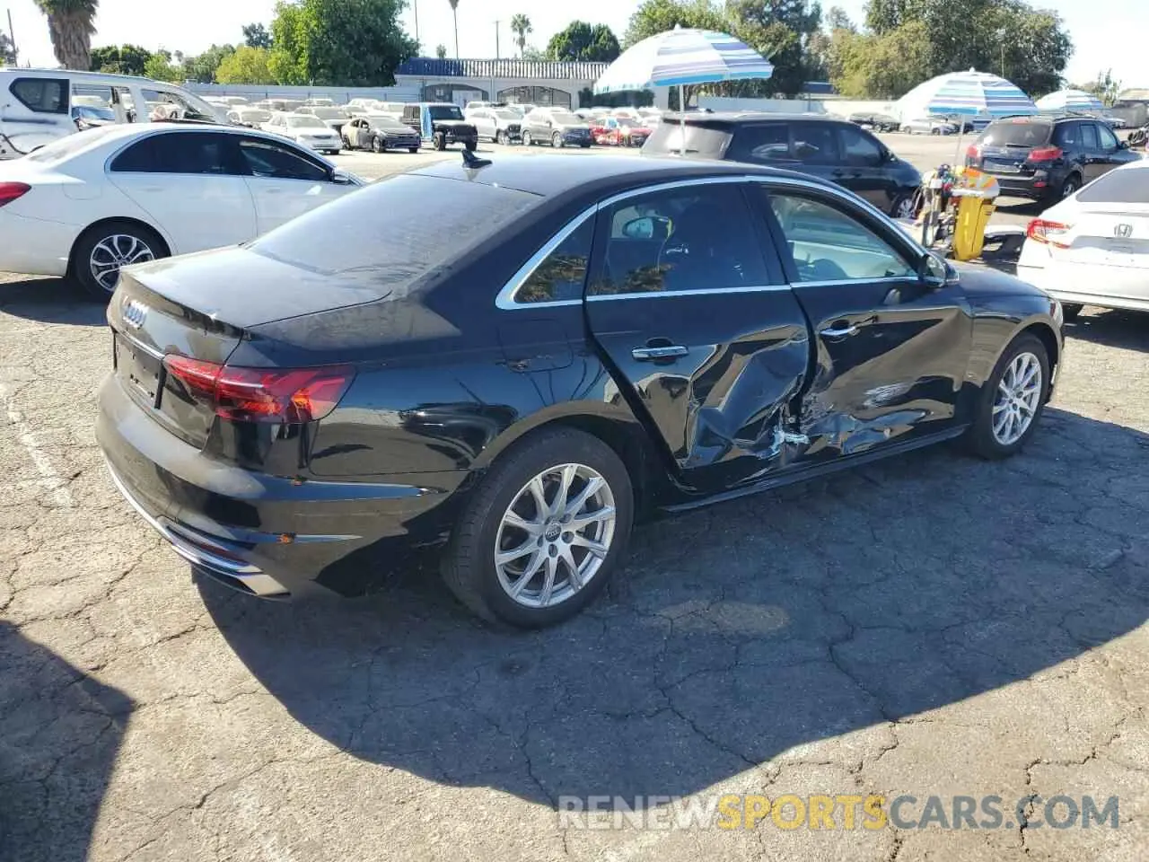 3 fotografías del automóvil dañado WAUGMAF49LN003762 AUDI A4 2020