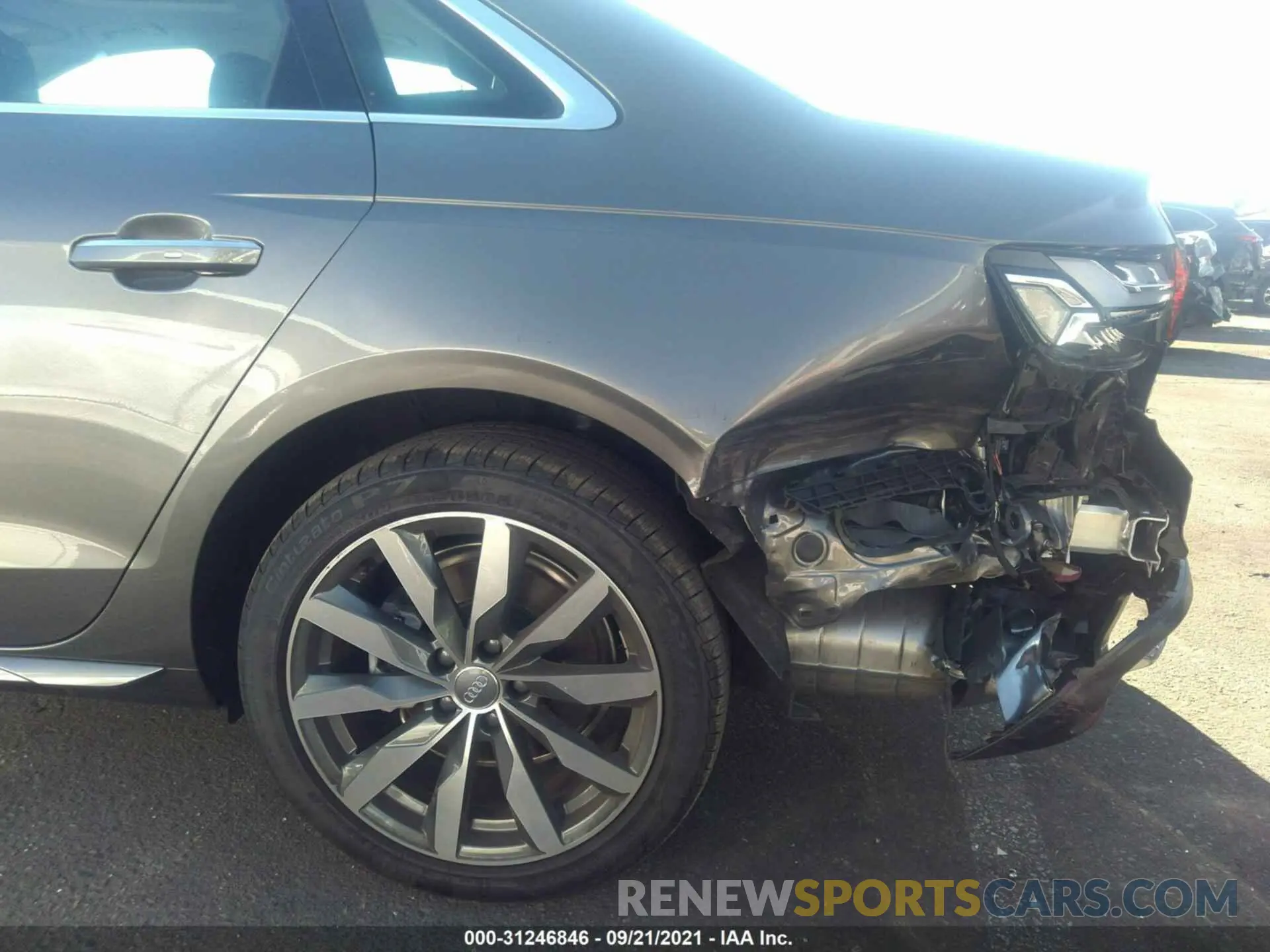 6 fotografías del automóvil dañado WAUHMAF45LA070001 AUDI A4 2020