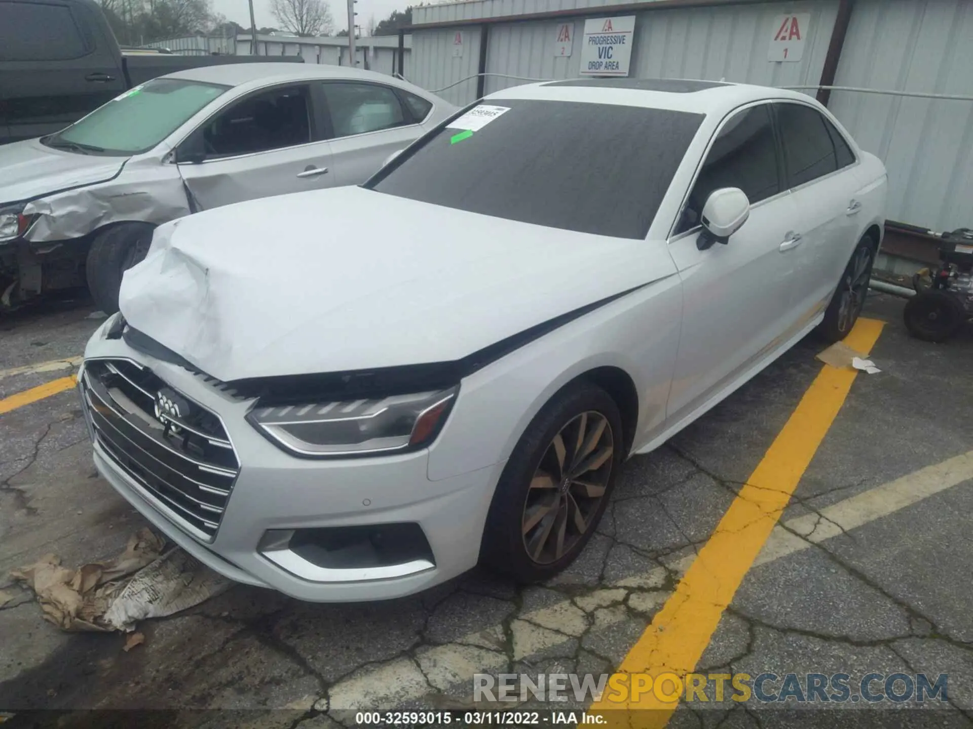 2 fotografías del automóvil dañado WAUHMAF45LN008610 AUDI A4 2020