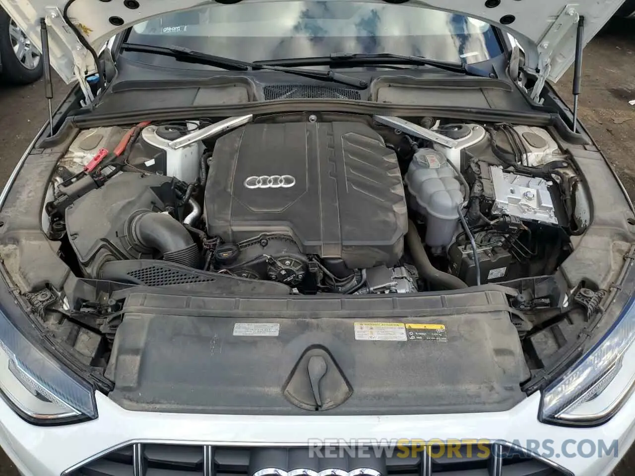 11 fotografías del automóvil dañado WA17AAF4XMA022769 AUDI A4 2021