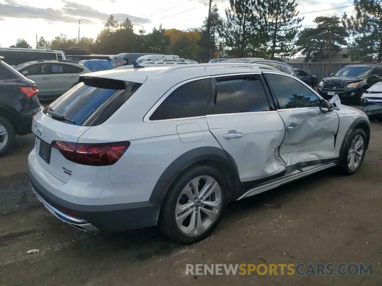 3 fotografías del automóvil dañado WA17AAF4XMA022769 AUDI A4 2021