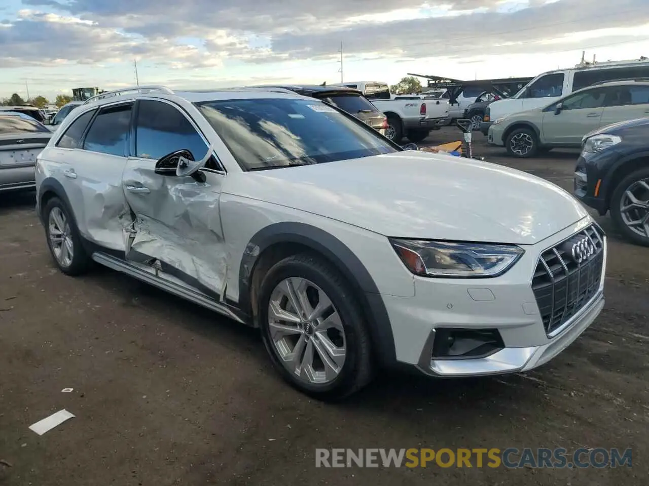 4 fotografías del automóvil dañado WA17AAF4XMA022769 AUDI A4 2021