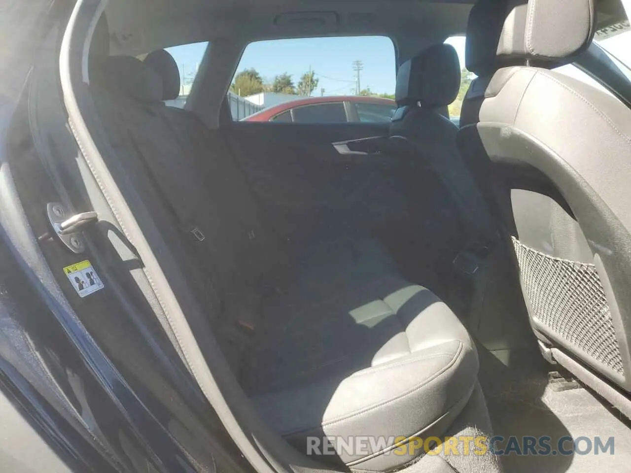 10 fotografías del automóvil dañado WA18AAF45MA035983 AUDI A4 2021