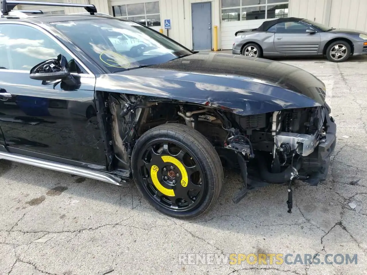 9 fotografías del automóvil dañado WA19ABF48MA085836 AUDI A4 2021
