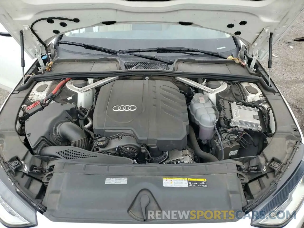 11 fotografías del automóvil dañado WAUABAF41MA025243 AUDI A4 2021