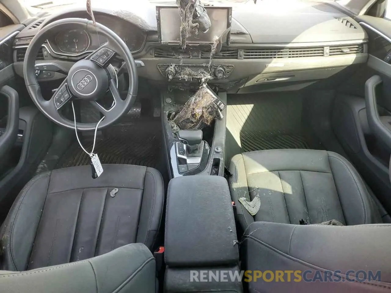 8 fotografías del automóvil dañado WAUABAF42MN012963 AUDI A4 2021