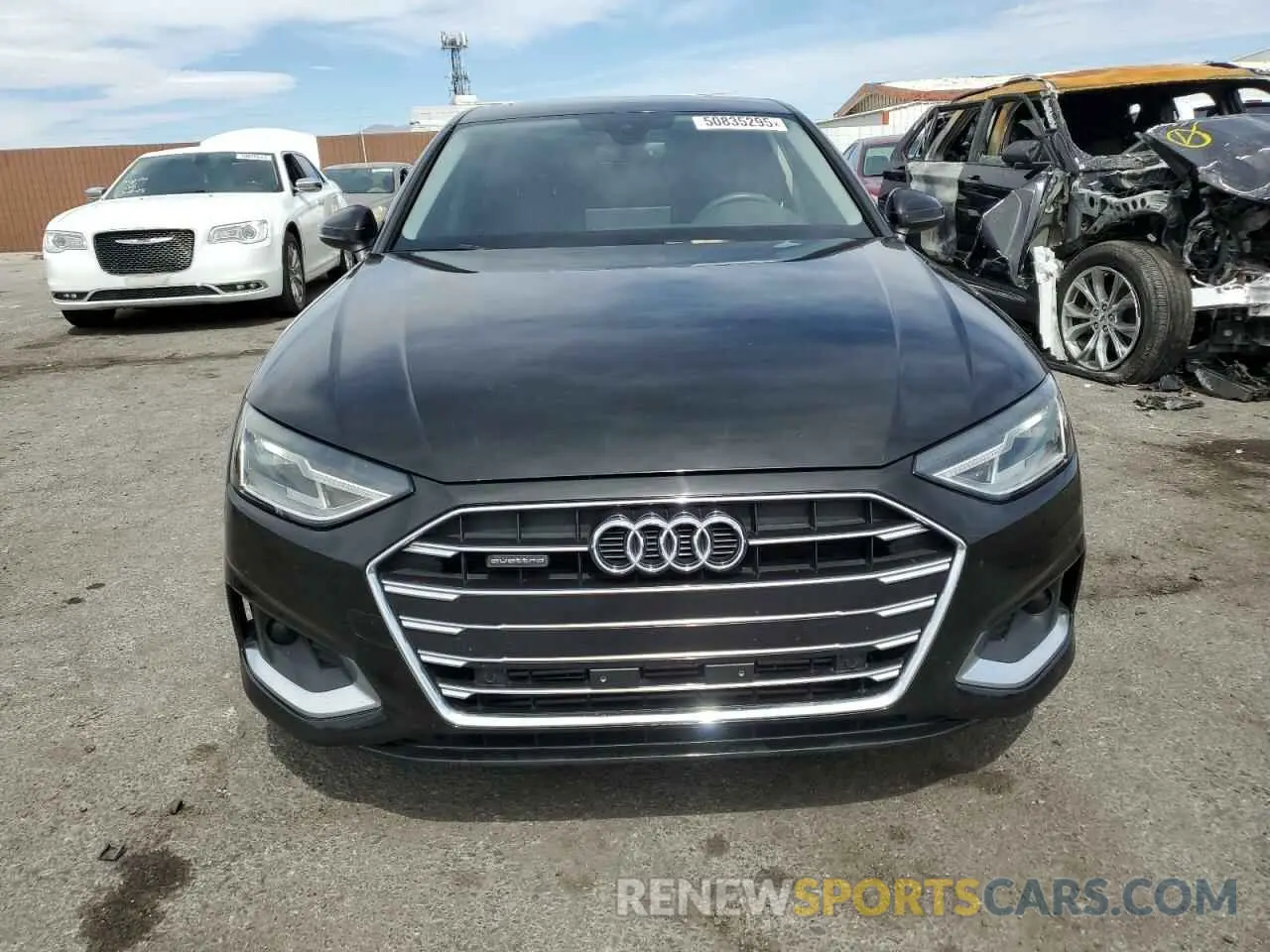 5 fotografías del automóvil dañado WAUABAF44MA086151 AUDI A4 2021