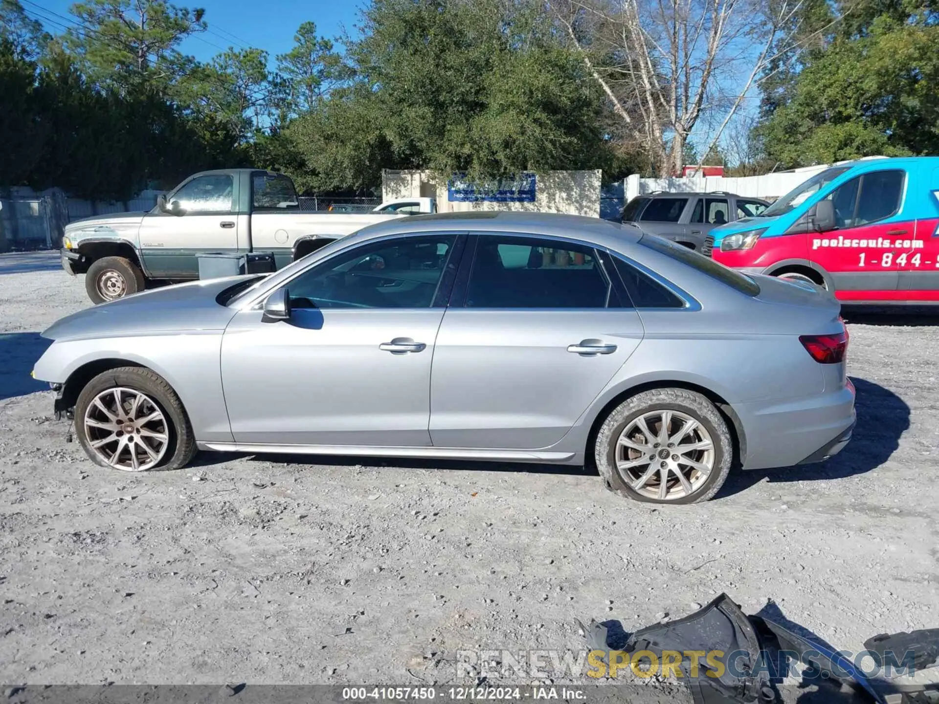15 fotografías del automóvil dañado WAUABAF47MA033444 AUDI A4 2021