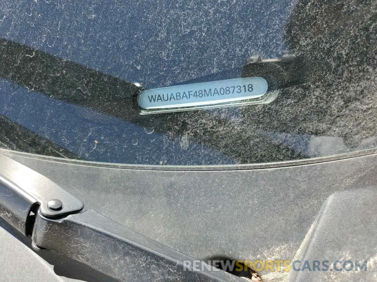 13 fotografías del automóvil dañado WAUABAF48MA087318 AUDI A4 2021