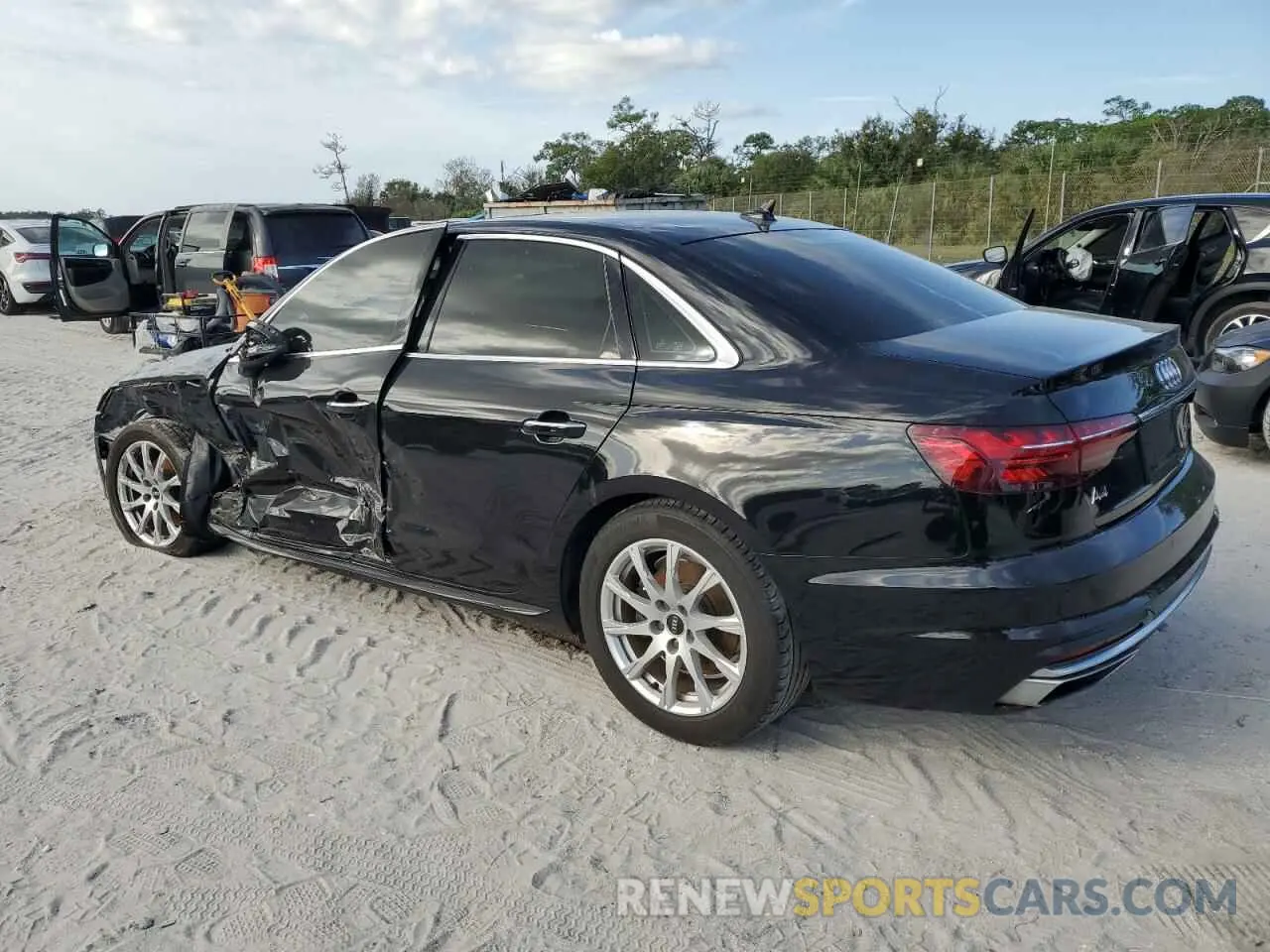 2 fotografías del automóvil dañado WAUABAF49MA087361 AUDI A4 2021