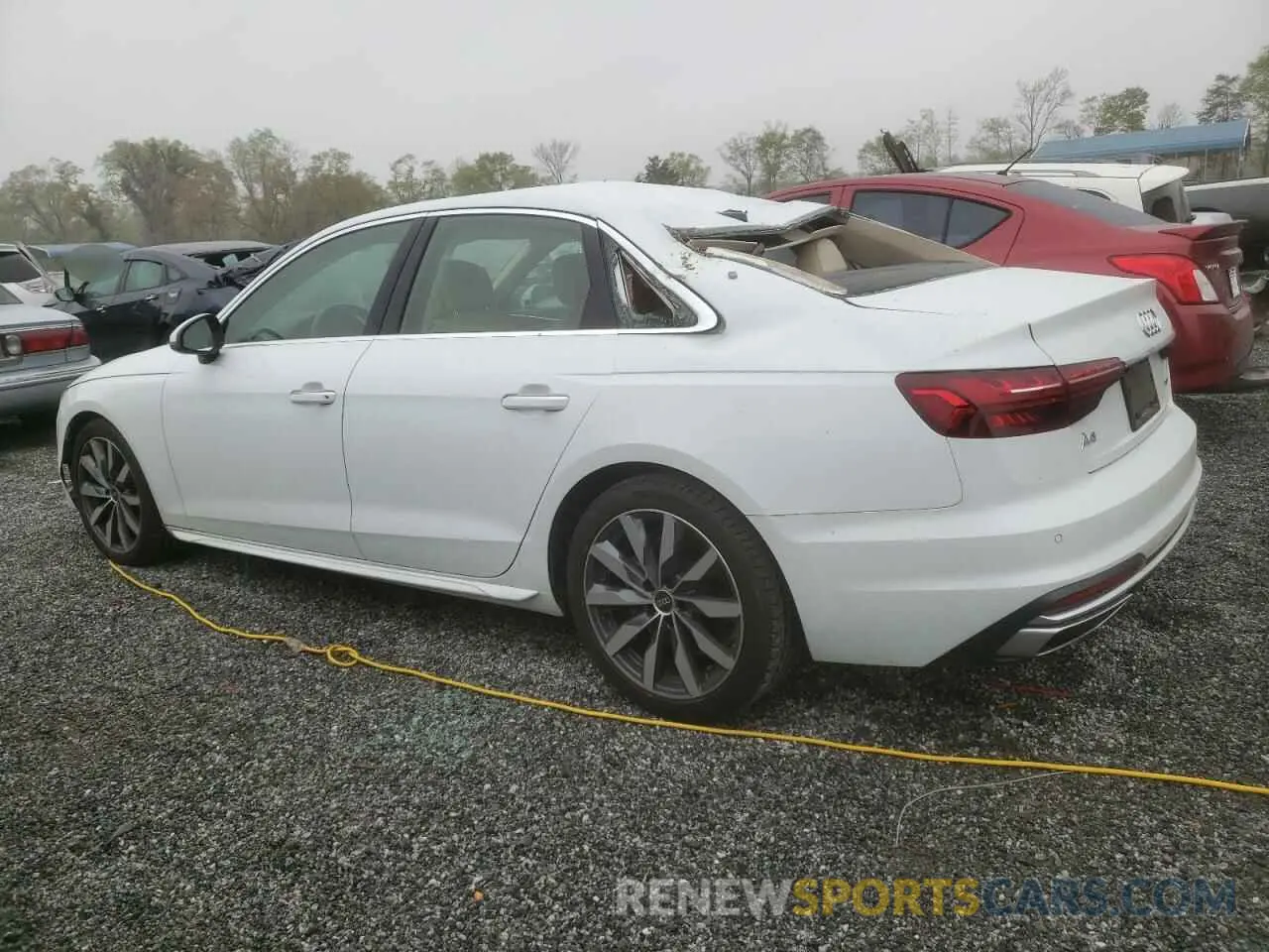 2 fotografías del automóvil dañado WAUABAF4XMA060539 AUDI A4 2021