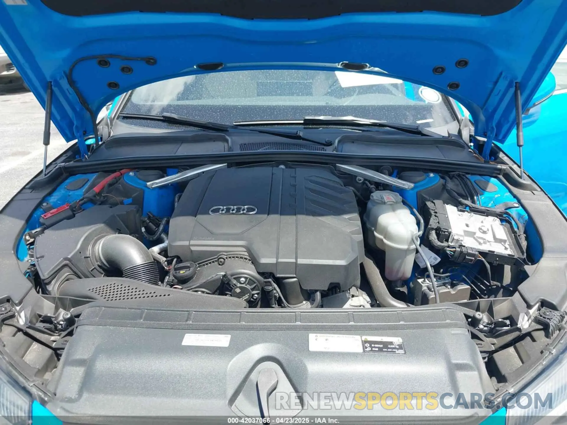 10 fotografías del automóvil dañado WAUDAAF40MA086180 AUDI A4 2021