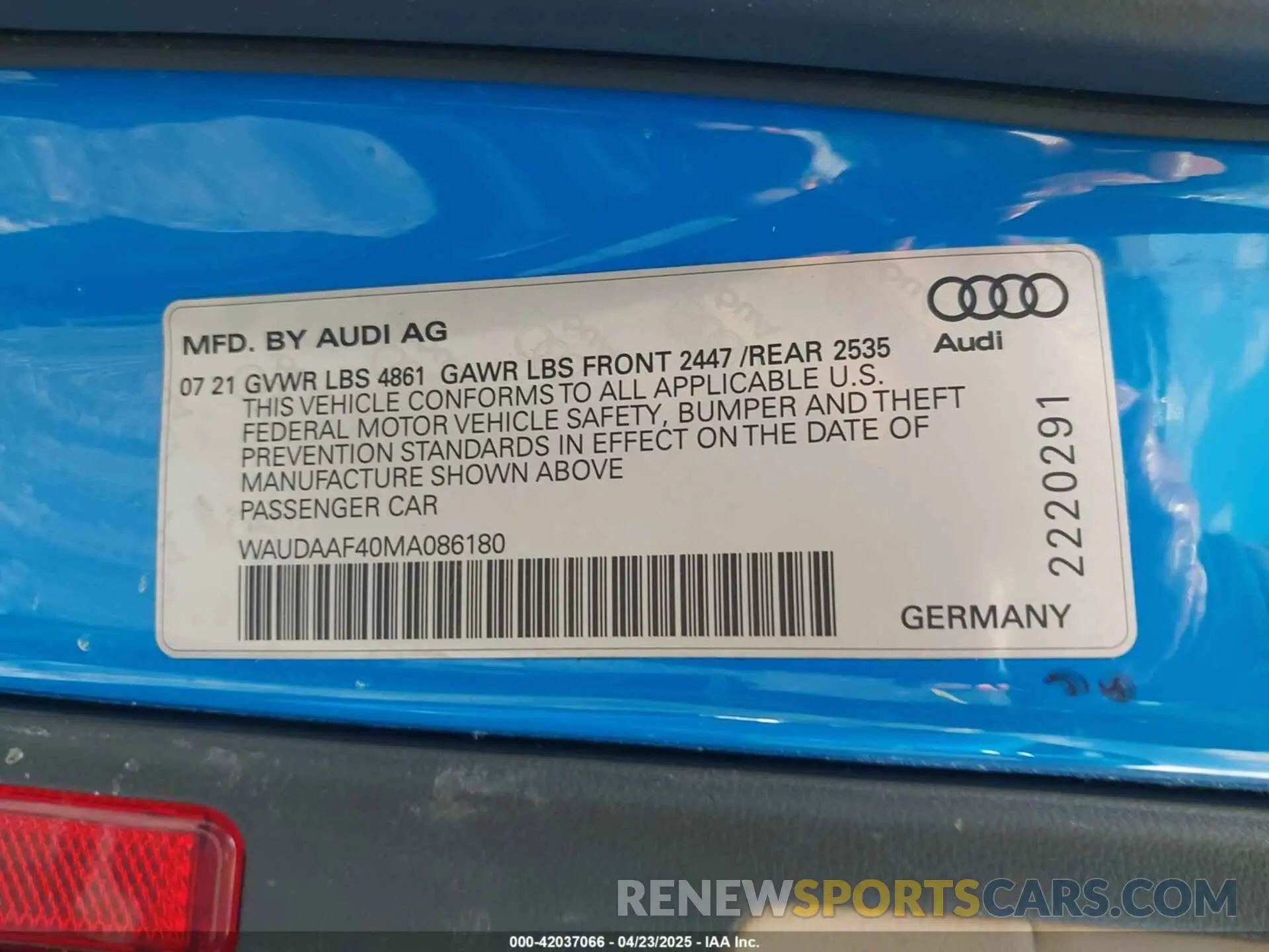 9 fotografías del automóvil dañado WAUDAAF40MA086180 AUDI A4 2021