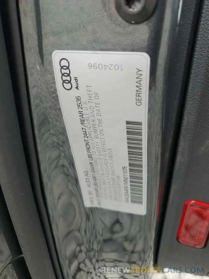 12 fotografías del automóvil dañado WAUDAAF41MN011075 AUDI A4 2021