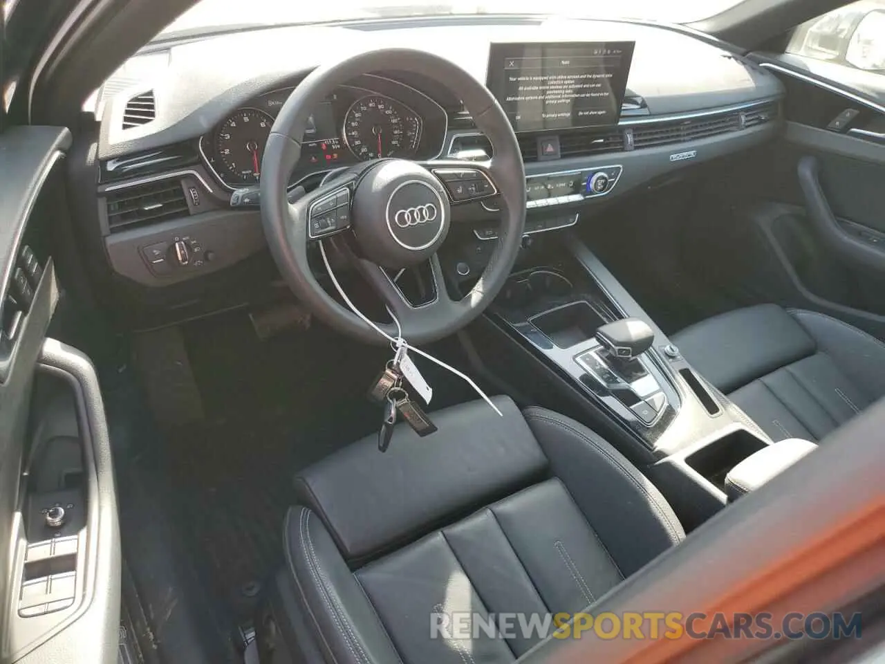 8 fotografías del automóvil dañado WAUDAAF44MA055417 AUDI A4 2021