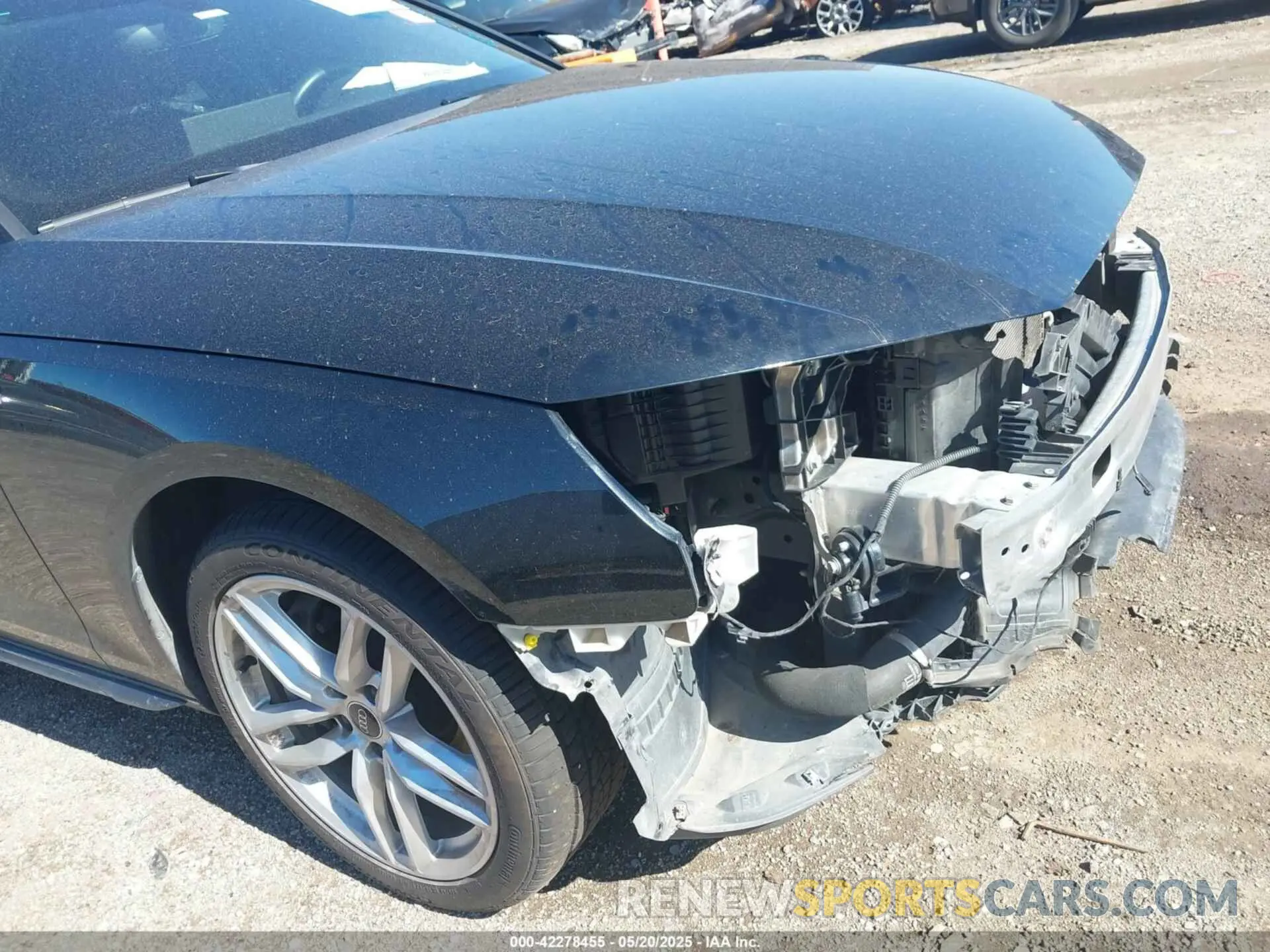 19 fotografías del automóvil dañado WAUEAAF40MA075183 AUDI A4 2021