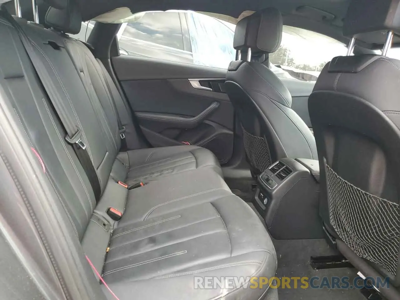 10 fotografías del automóvil dañado WAUEAAF40MA076253 AUDI A4 2021
