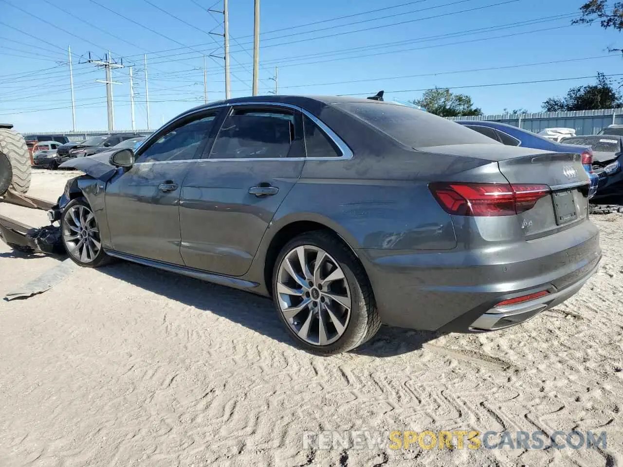 2 fotografías del automóvil dañado WAUEAAF40MA076253 AUDI A4 2021