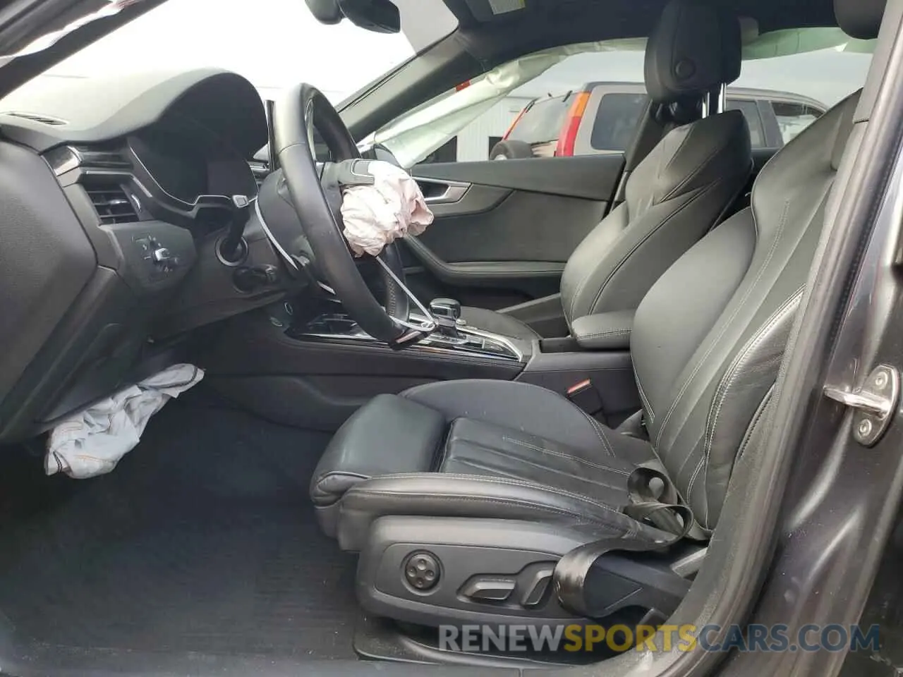 7 fotografías del automóvil dañado WAUEAAF40MA076253 AUDI A4 2021