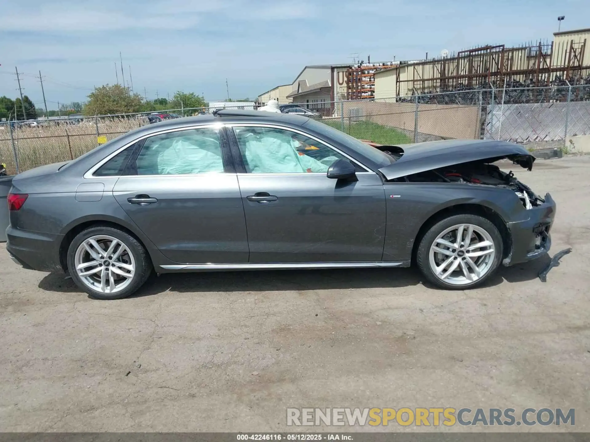13 fotografías del automóvil dañado WAUEAAF41MA076634 AUDI A4 2021
