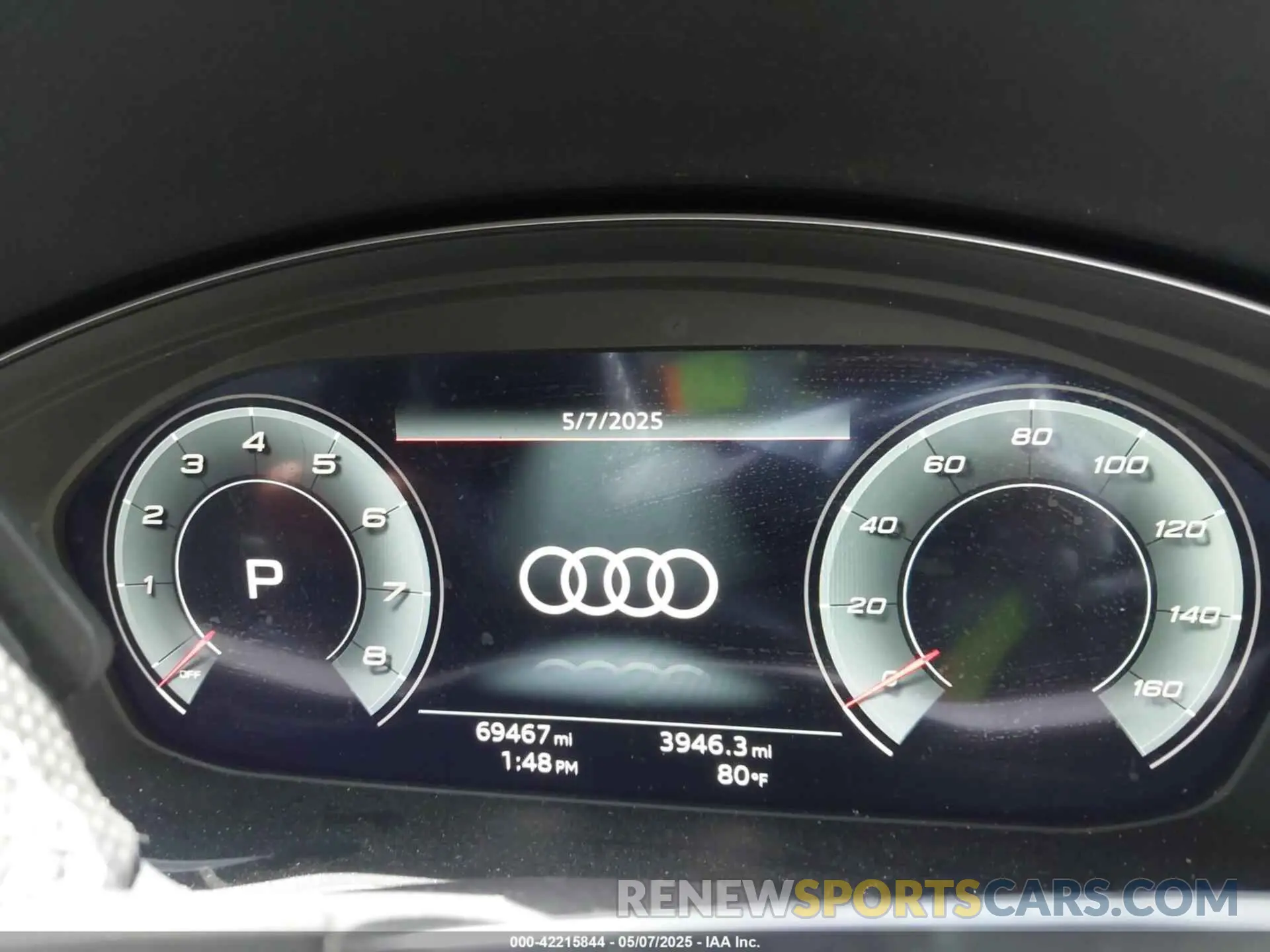 7 fotografías del automóvil dañado WAUEAAF41MN007919 AUDI A4 2021