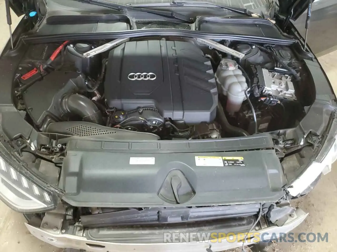 11 fotografías del automóvil dañado WAUEAAF42MA079297 AUDI A4 2021