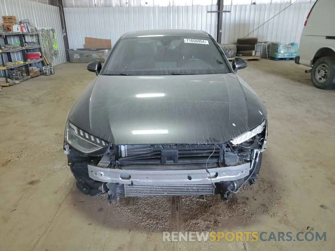 5 fotografías del automóvil dañado WAUEAAF42MA079297 AUDI A4 2021