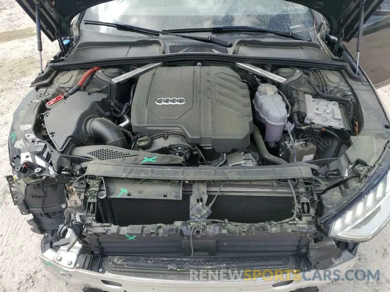 12 fotografías del automóvil dañado WAUEAAF43MN002480 AUDI A4 2021