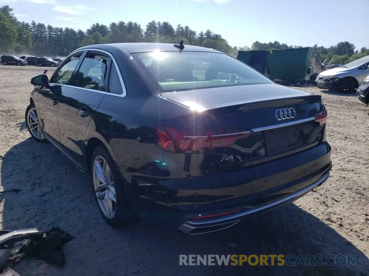 3 fotografías del automóvil dañado WAUEAAF44MA012815 AUDI A4 2021