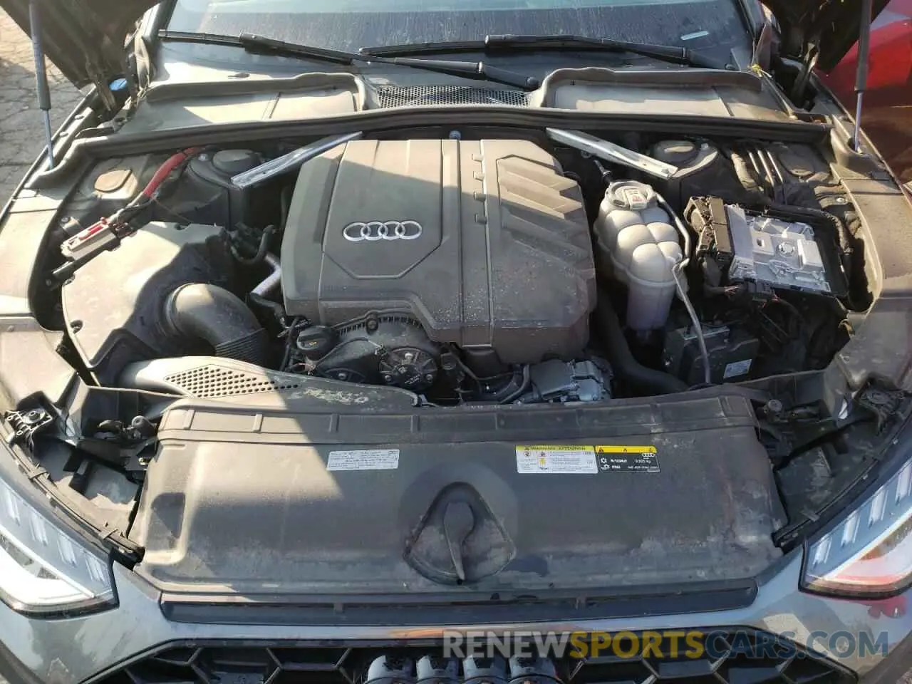 11 fotografías del automóvil dañado WAUEAAF44MN016033 AUDI A4 2021