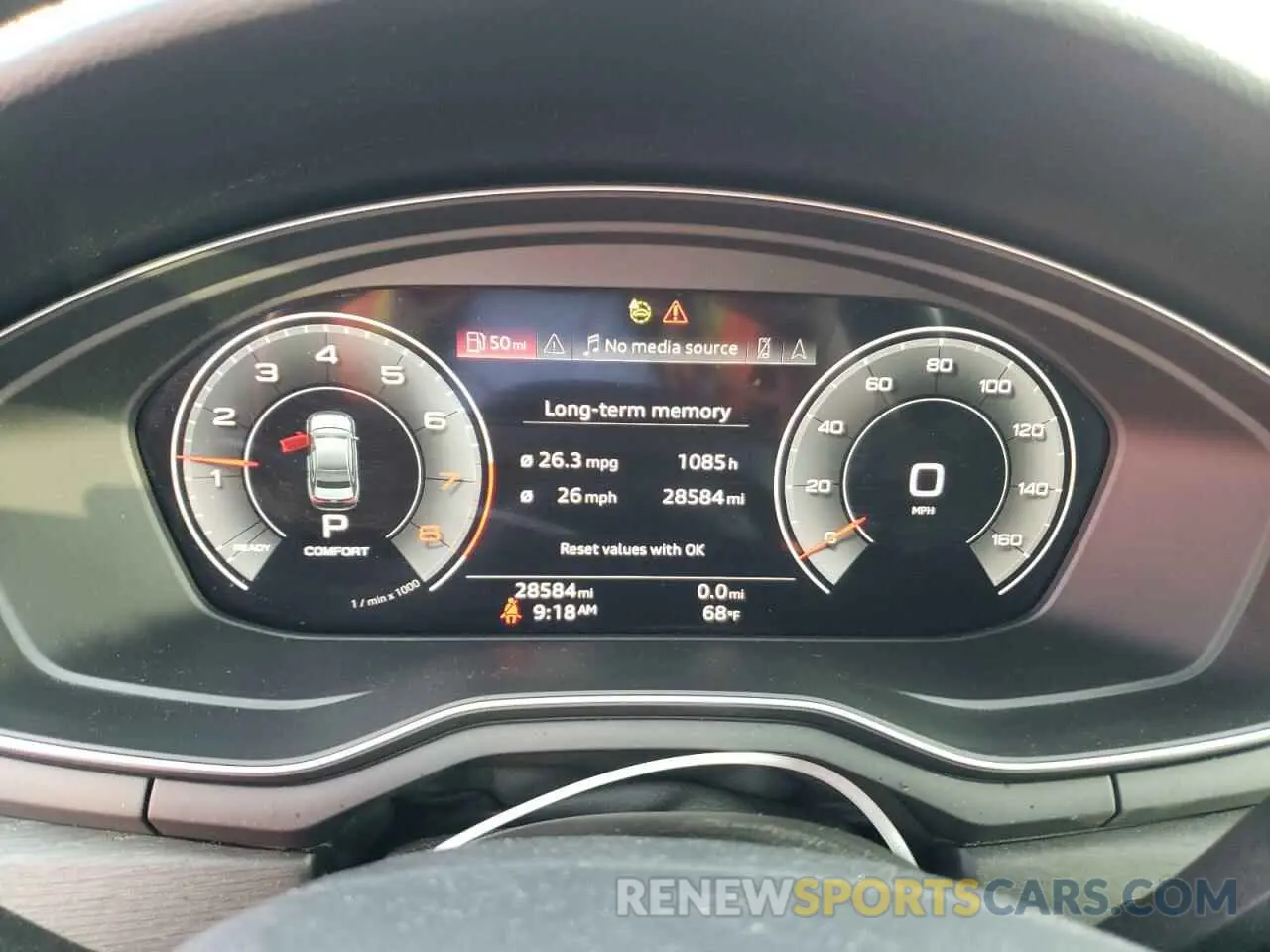 9 fotografías del automóvil dañado WAUEAAF44MN016033 AUDI A4 2021