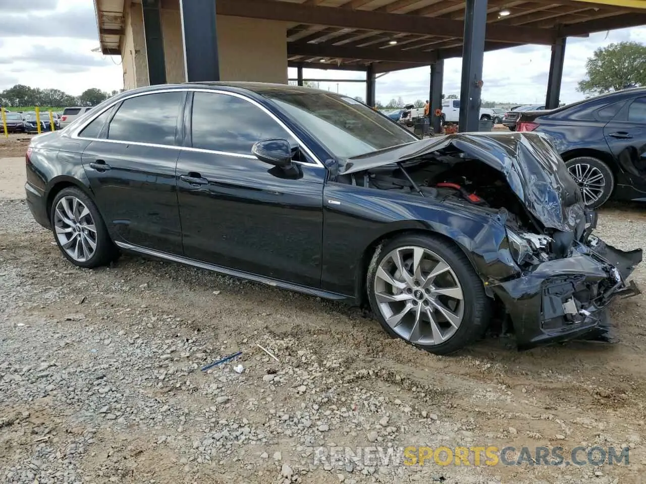 4 fotografías del automóvil dañado WAUEAAF46MA015960 AUDI A4 2021