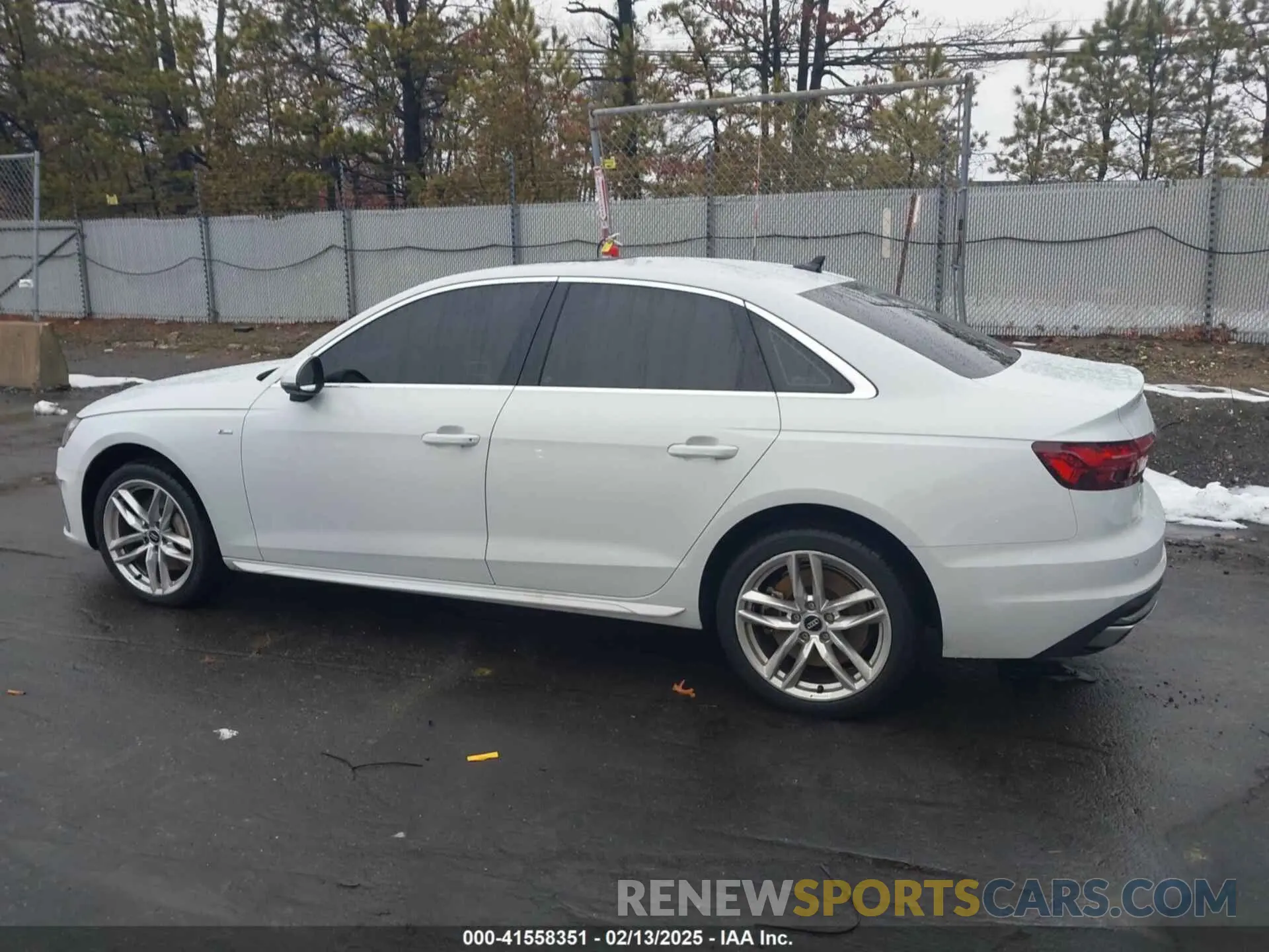 14 fotografías del automóvil dañado WAUEAAF48MA014602 AUDI A4 2021