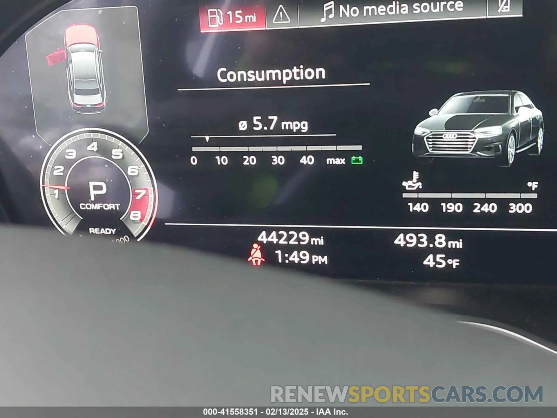 15 fotografías del automóvil dañado WAUEAAF48MA014602 AUDI A4 2021