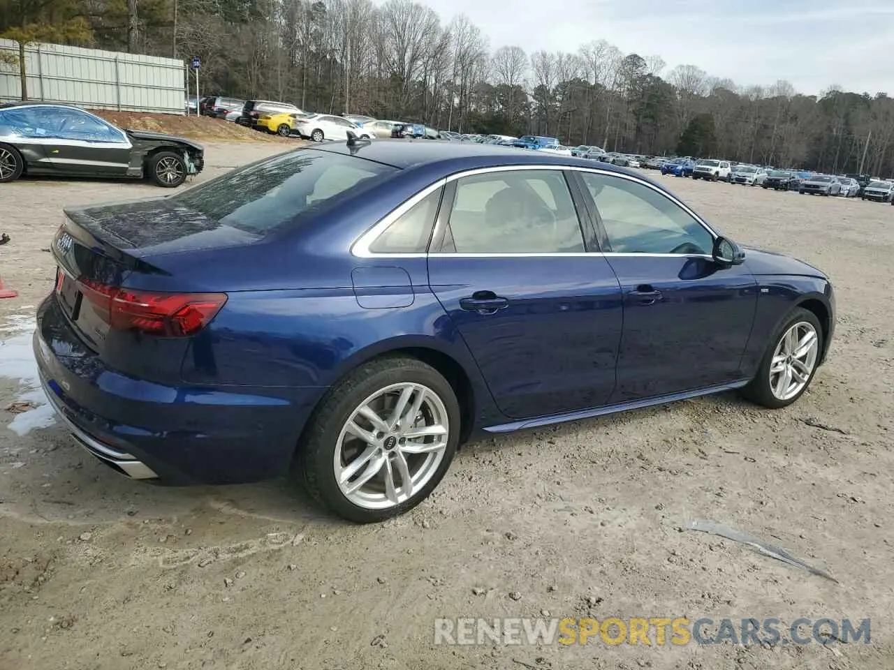 3 fotografías del automóvil dañado WAUEAAF4XMA038139 AUDI A4 2021