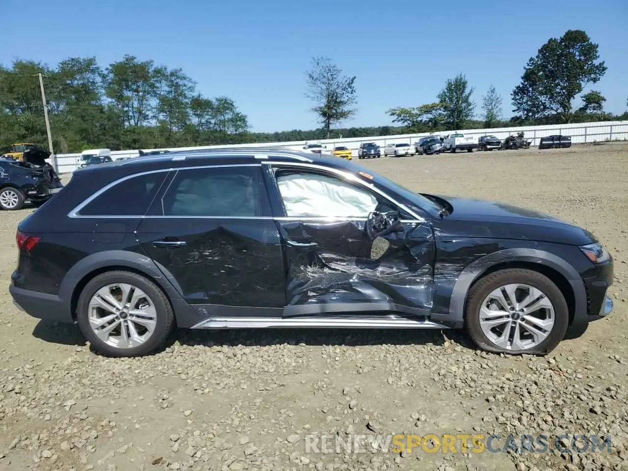 9 fotografías del automóvil dañado WA18AAF4XNA033955 AUDI A4 2022