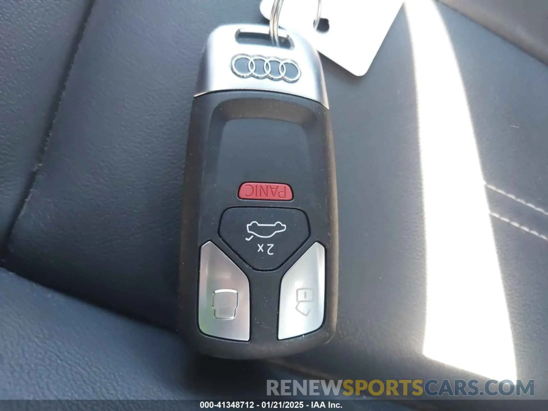 11 fotografías del automóvil dañado WAUABAF48NN002875 AUDI A4 2022