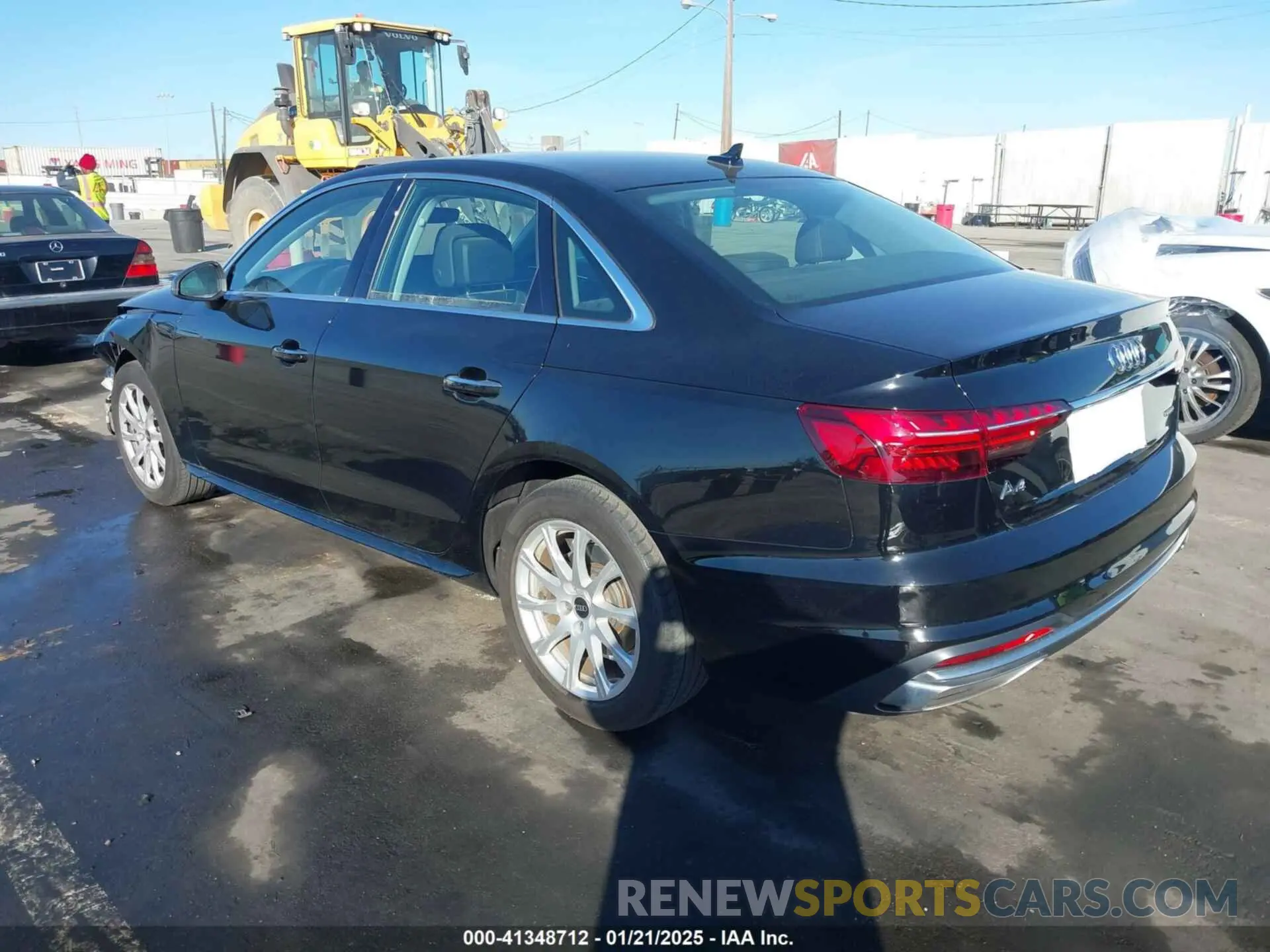3 fotografías del automóvil dañado WAUABAF48NN002875 AUDI A4 2022