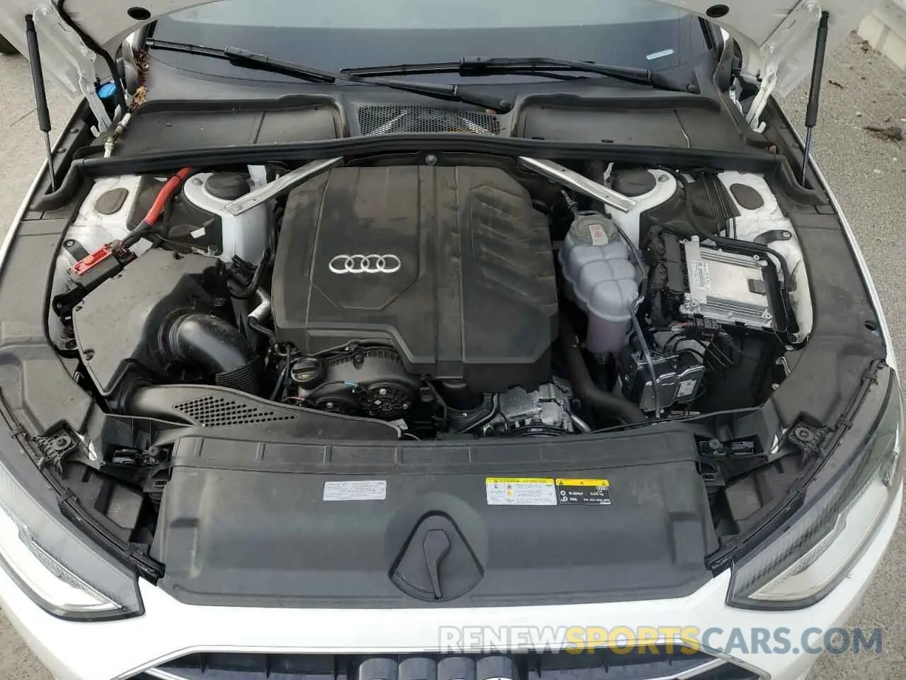 11 fotografías del automóvil dañado WAUABAF4XNN003154 AUDI A4 2022