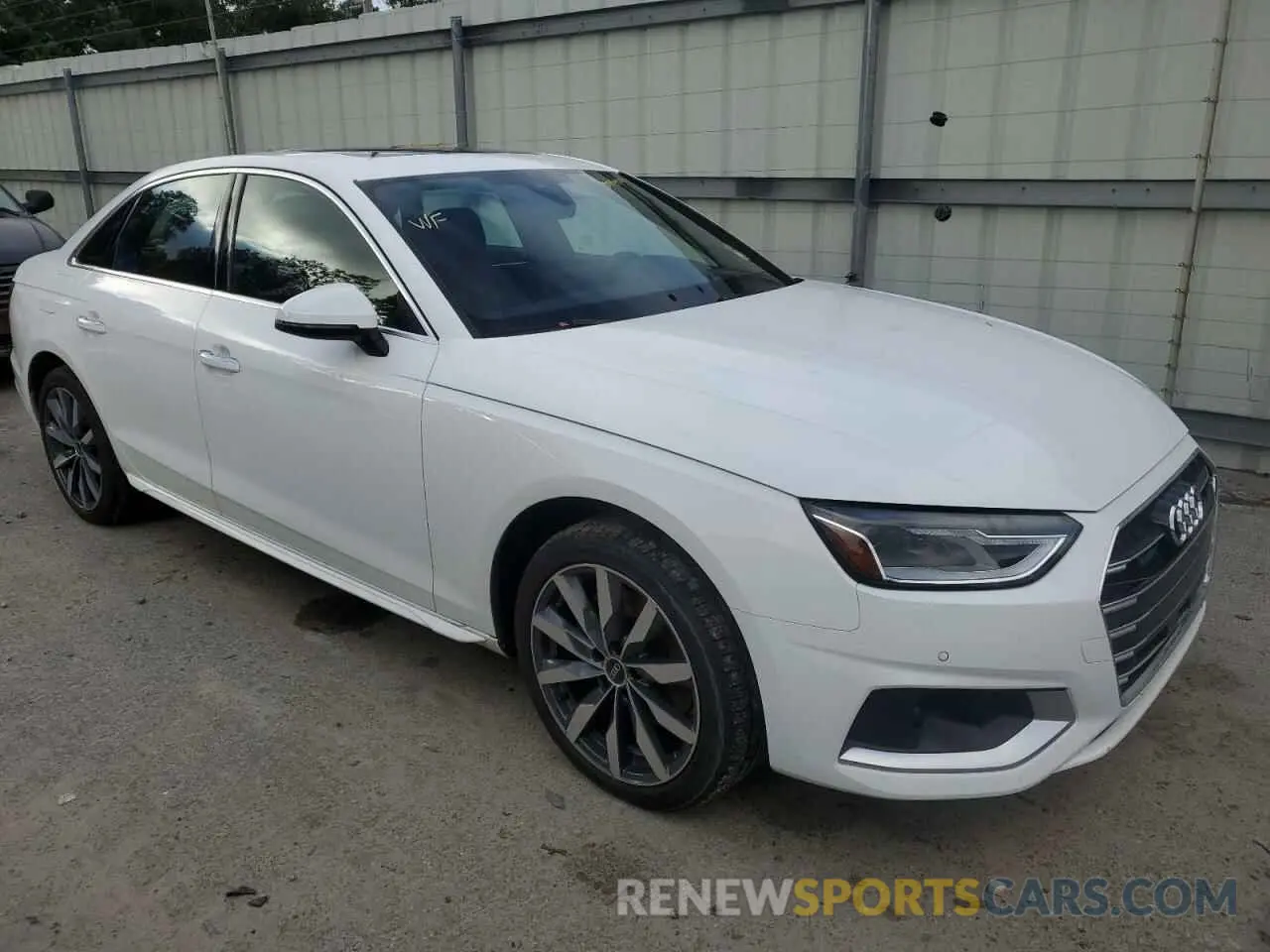4 fotografías del automóvil dañado WAUABAF4XNN003154 AUDI A4 2022