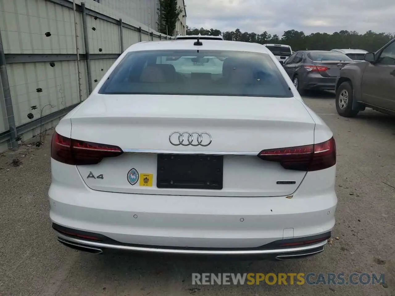 6 fotografías del automóvil dañado WAUABAF4XNN003154 AUDI A4 2022