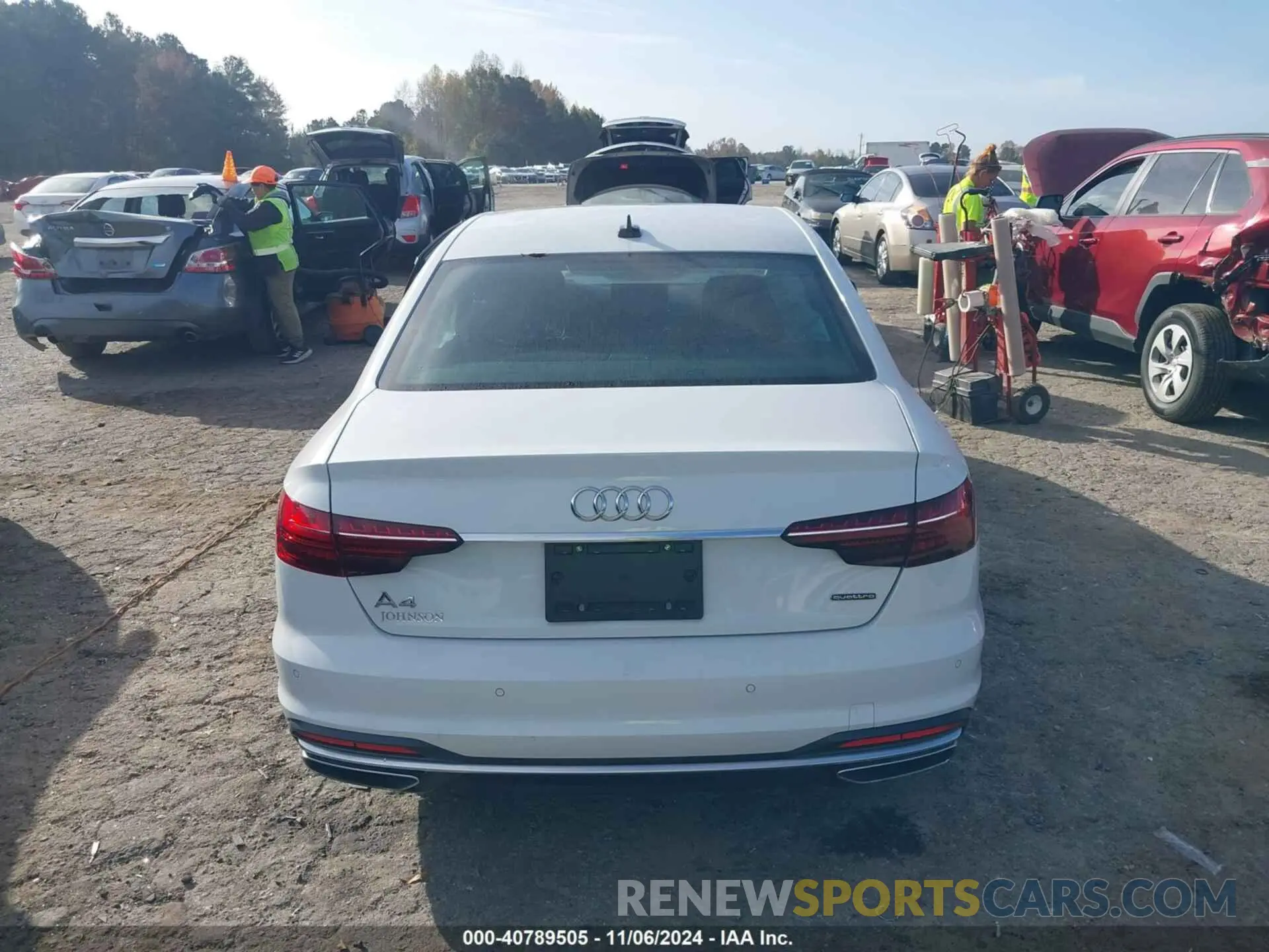 16 fotografías del automóvil dañado WAUEAAF41NN011678 AUDI A4 2022