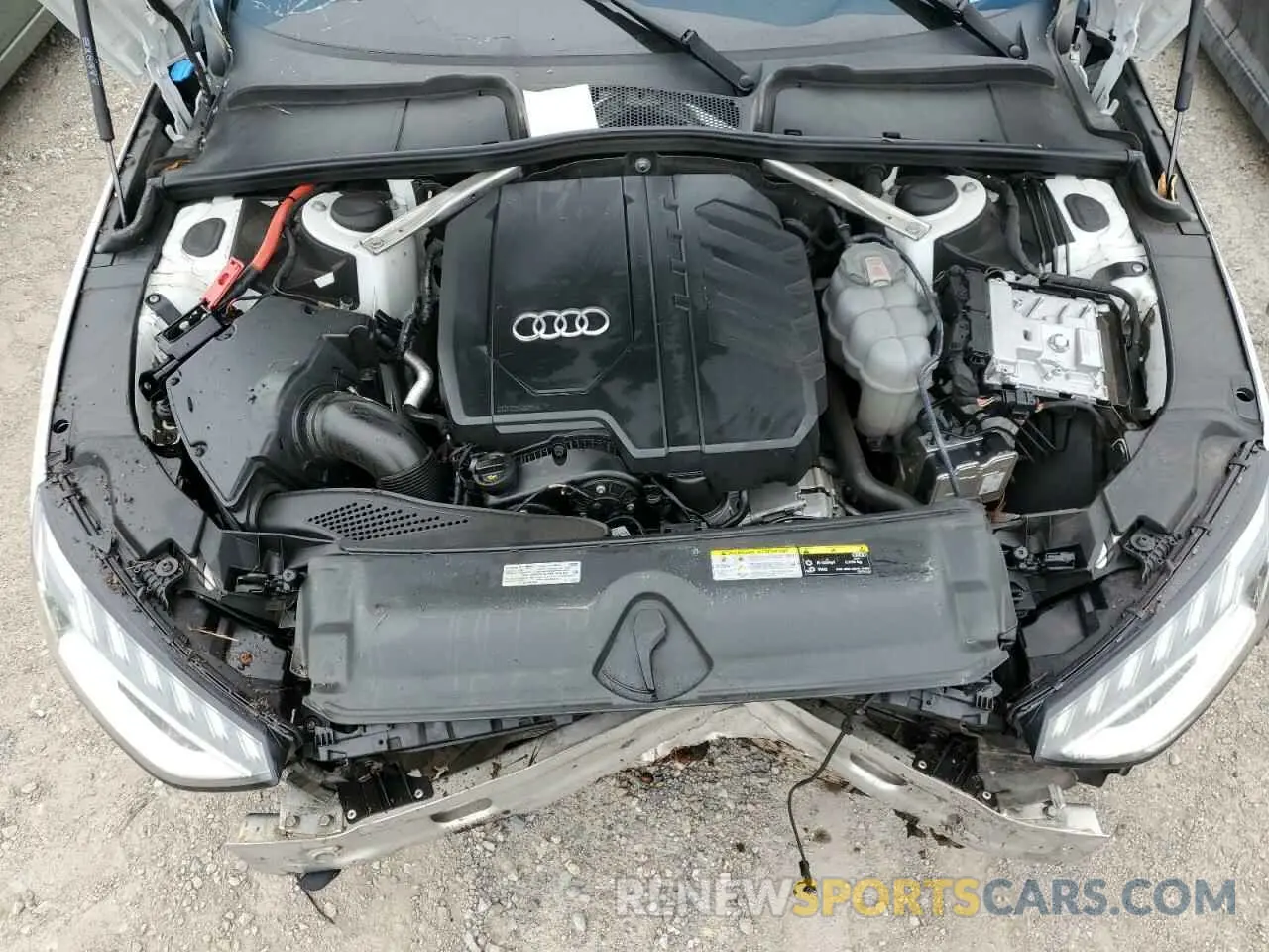 11 fotografías del automóvil dañado WAUEAAF41NN014810 AUDI A4 2022