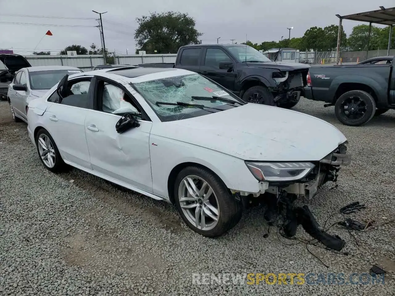 4 fotografías del automóvil dañado WAUEAAF41NN014810 AUDI A4 2022