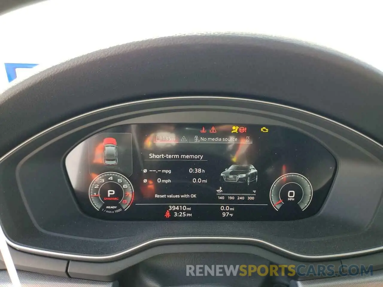 9 fotografías del automóvil dañado WAUEAAF44NN007253 AUDI A4 2022