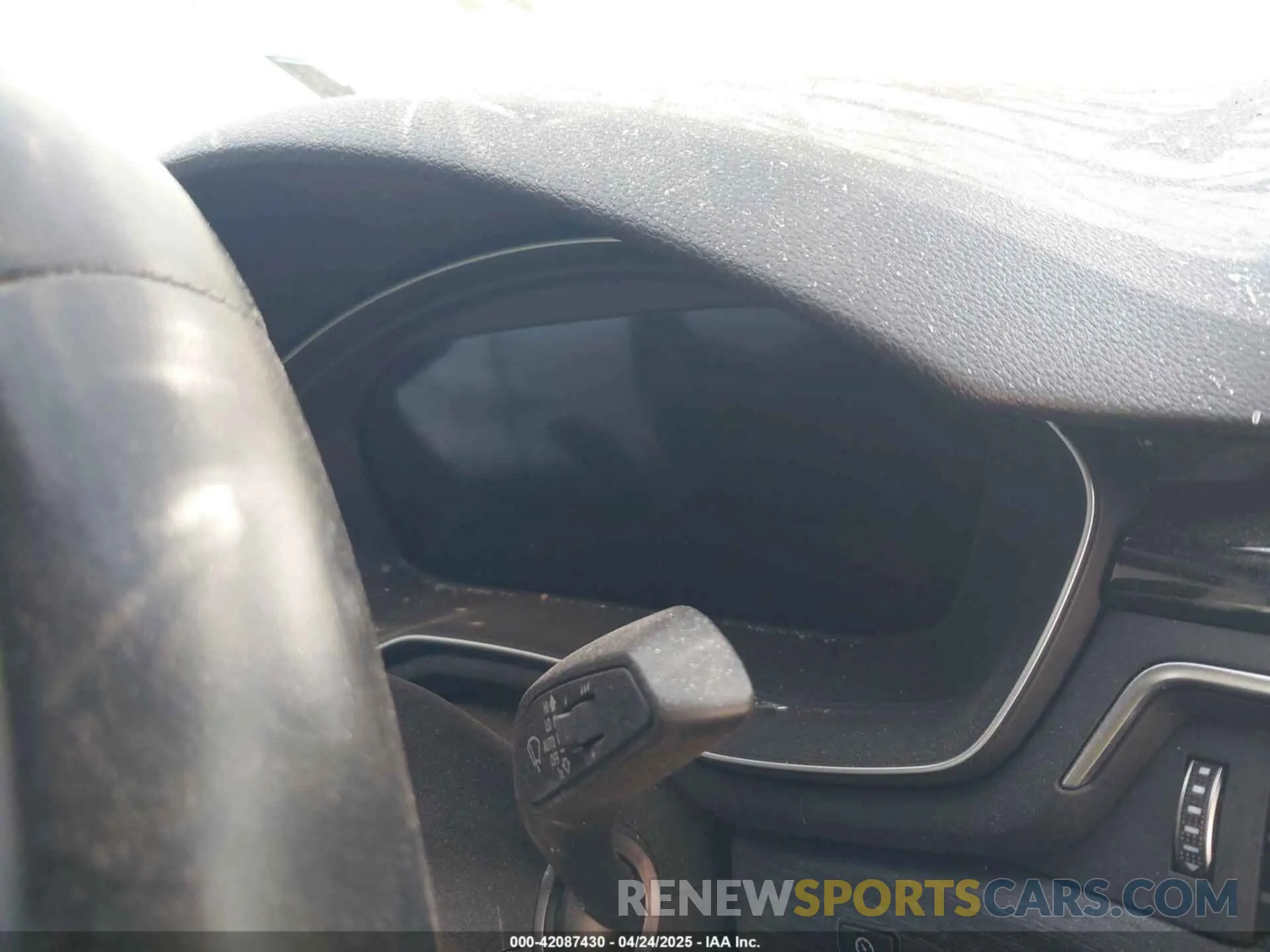 7 fotografías del automóvil dañado WAUEAAF45NN013501 AUDI A4 2022